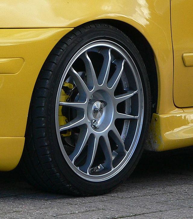 SAU20232 SELENGGARA RODA SESI I_2025/2026